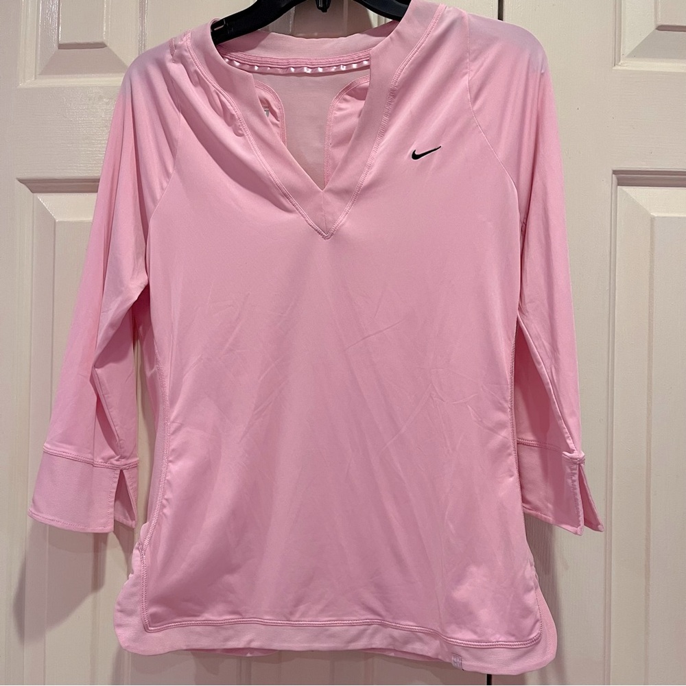 Nike Fit Dry Sheer V-Neck Athletic Pink Tennis Golf Shirt Size M